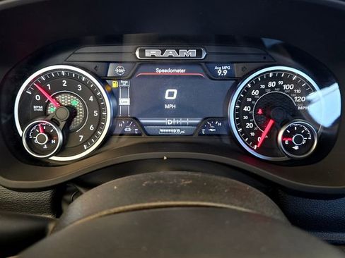 New 2026 RAM 1500 Express AWD/4WD image 14