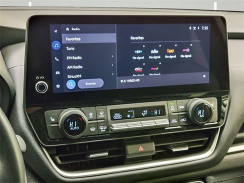 Certified 2025 Toyota Grand Highlander AWD image 19