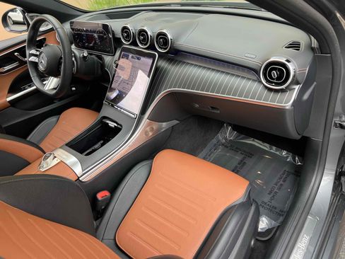Used 2024 Mercedes-Benz C 300 Sedan image 42