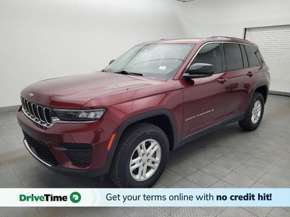 Used 2023 Jeep Grand Cherokee Laredo