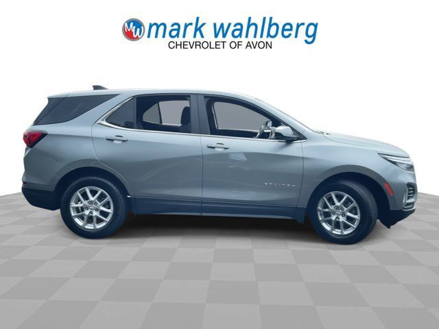 Used 2024 Chevrolet Equinox LT FWD image 9