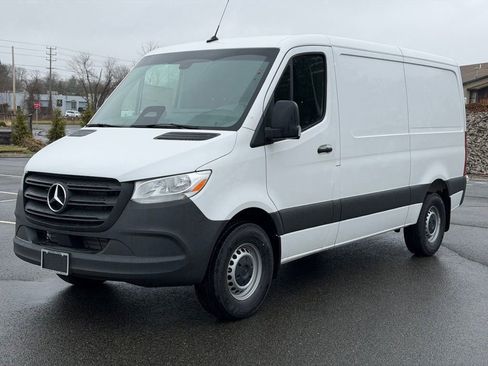 New 2026 Mercedes-Benz Sprinter 2500 image 9