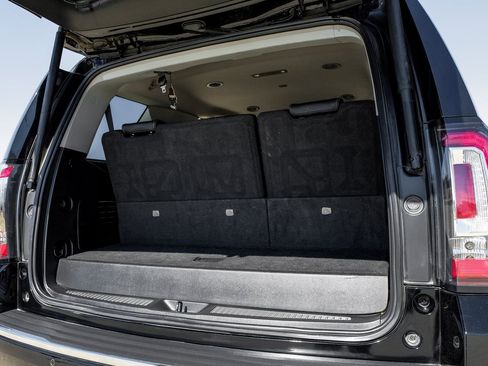 Used 2020 GMC Yukon Denali w/ Denali Ultimate Package image 59