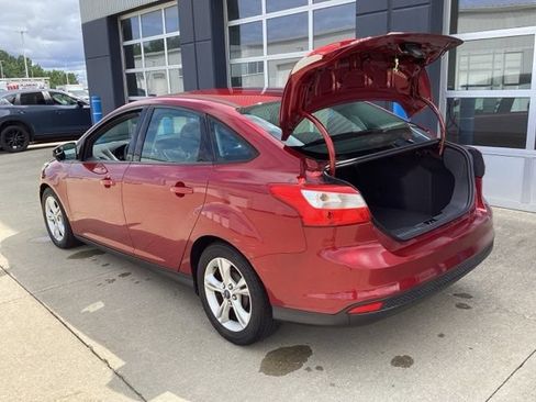 Used 2014 Ford Focus SE FWD image 12
