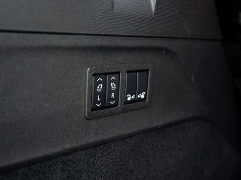 Used 2025 Cadillac Escalade IQ Luxury 2 w/ LPO, Premium Carpet Package AWD/4WD image 56