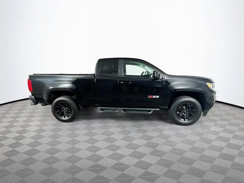 Used 2021 Chevrolet Colorado Z71 w/ Z71 Midnight Edition AWD/4WD image 11