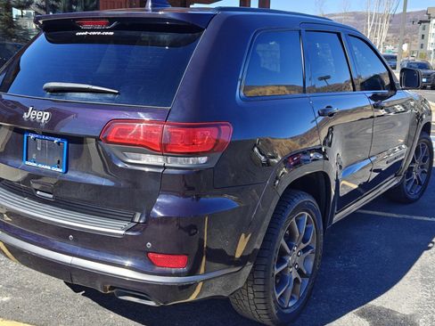 Used 2020 Jeep Grand Cherokee High Altitude image 3