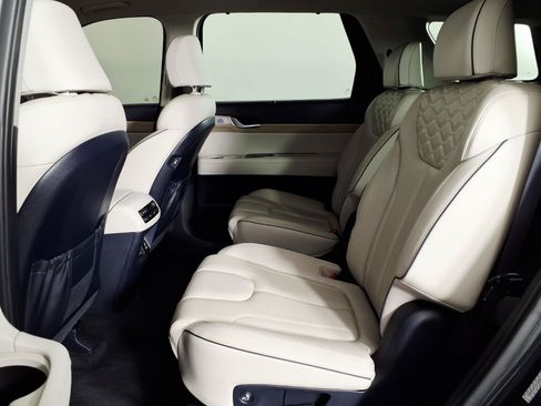 Certified 2021 Hyundai Palisade Limited FWD image 13