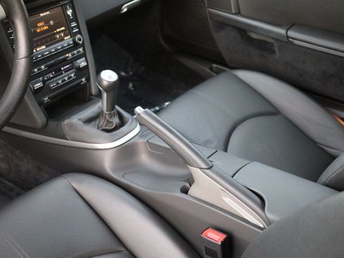 Used 2009 Porsche Cayman S RWD image 36