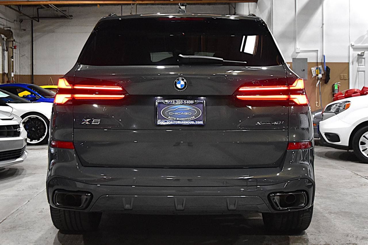 Used 2025 BMW X5 xDrive40i w/ M Sport Package AWD/4WD image 6