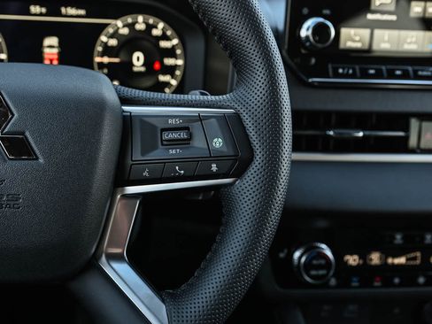 New 2025 Mitsubishi Outlander SEL Black Edition AWD/4WD image 22