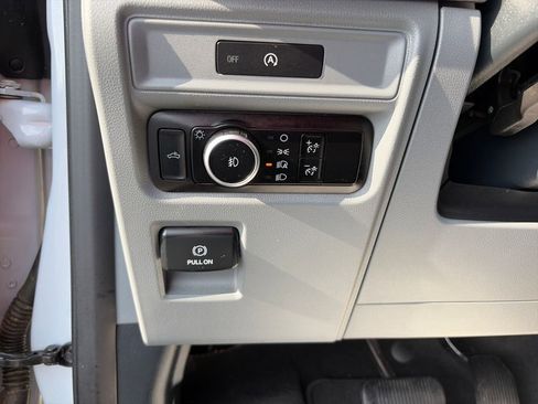 Used 2025 Ford F150 XLT w/ Equipment Group 301A Standard AWD/4WD image 17