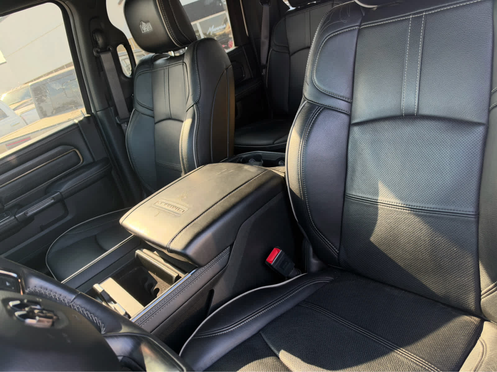 Used 2022 RAM 2500 Limited AWD/4WD image 7