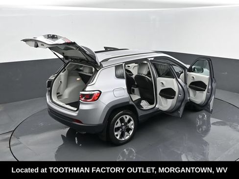 Used 2019 Jeep Compass Limited AWD/4WD image 27