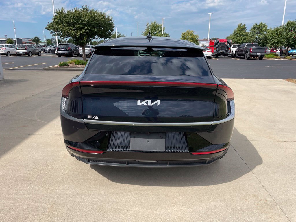 Used 2023 Kia EV6 Wind w/ Wind Technology Package AWD/4WD image 6