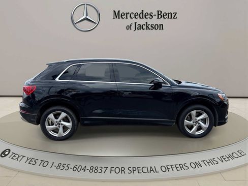 Used 2021 Audi Q3 2.0T Premium AWD/4WD image 9