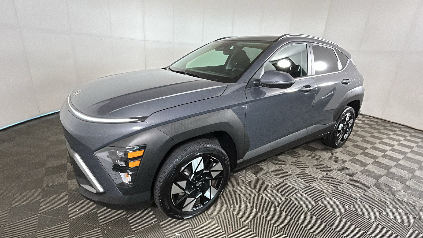 Used 2024 Hyundai Kona SEL AWD/4WD image 8