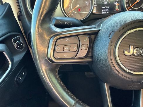 Used 2019 Jeep Wrangler Unlimited Sport S AWD/4WD image 16