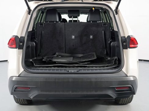 Used 2024 Toyota Grand Highlander XLE image 10