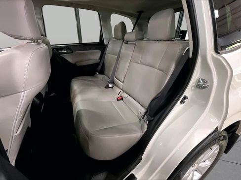 Used 2016 Subaru Forester 2.5i Limited AWD/4WD image 21