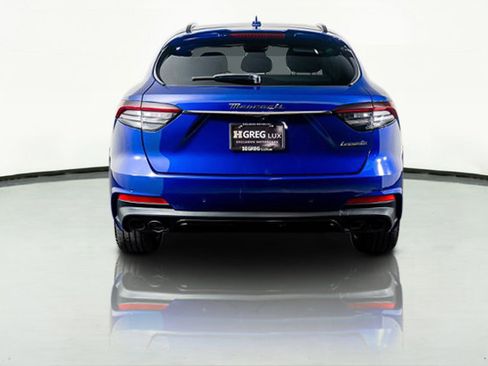 Used 2022 Maserati Levante GT image 11