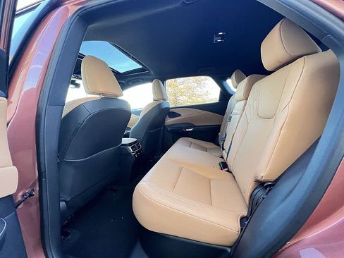 Certified 2025 Lexus RX 350 Premium image 11