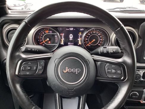 Used 2020 Jeep Wrangler Sport AWD/4WD image 24