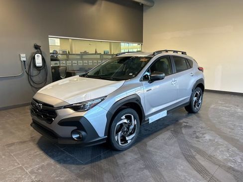 Used 2026 Subaru Crosstrek 2.5i Limited AWD/4WD image 3