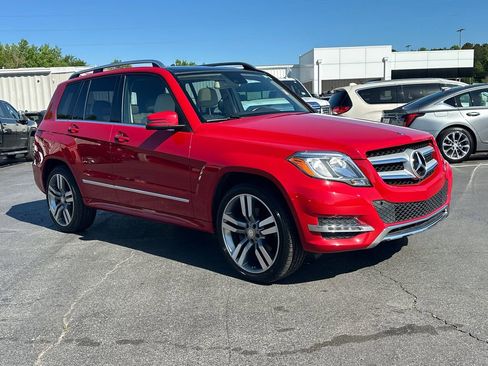 Used 2015 Mercedes-Benz GLK 350 2WD image 4