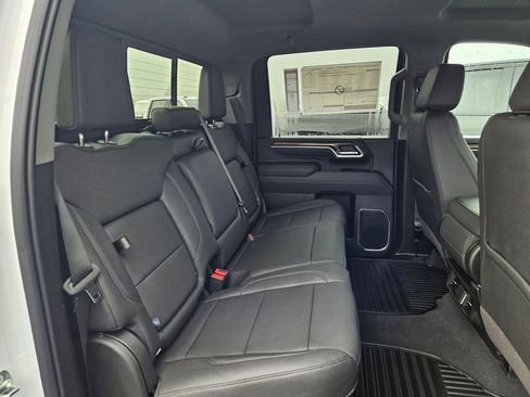 New 2026 Chevrolet Silverado 3500 LT AWD/4WD image 39
