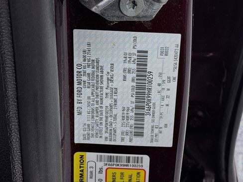 Used 2017 Ford Fusion Titanium FWD image 33
