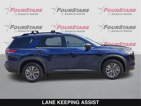 New 2026 Nissan Pathfinder SV image 3
