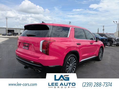 Used 2023 Hyundai Palisade Calligraphy AWD/4WD image 3