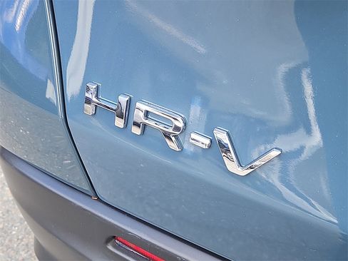 Certified 2023 Honda HR-V LX image 12