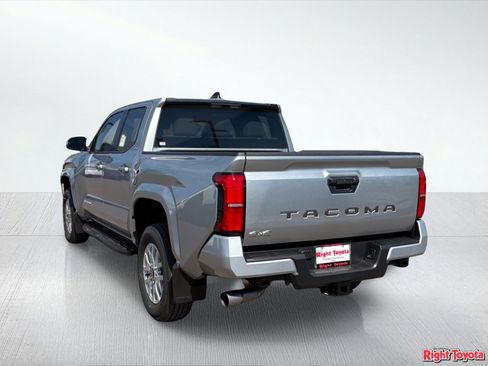 New 2026 Toyota Tacoma SR5 AWD/4WD image 4