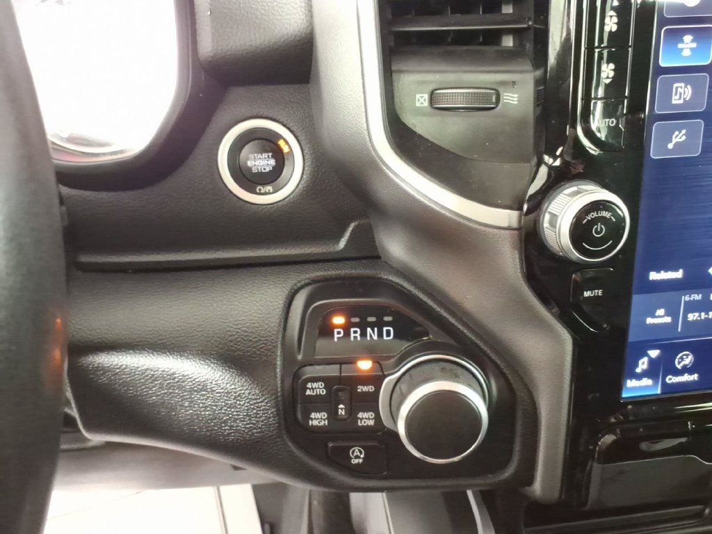 Used 2023 RAM 1500 Big Horn AWD/4WD image 23