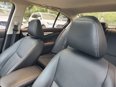 Used 2023 INFINITI Q50 Luxe w/ Cargo Package RWD image 15