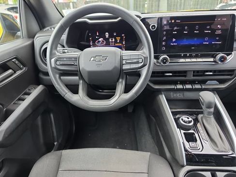 Used 2023 Chevrolet Colorado Trail Boss w/ Advanced Trailering Package AWD/4WD image 9