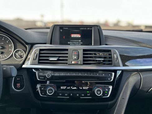 Used 2018 BMW 330i Sedan image 17