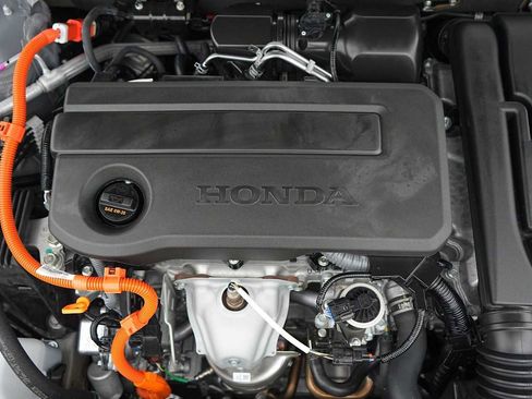 Used 2025 Honda Accord Touring image 9