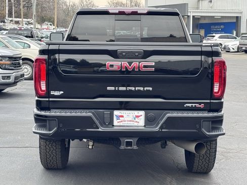 Used 2021 GMC Sierra 2500 AT4 w/ AT4 Premium Plus Package image 19