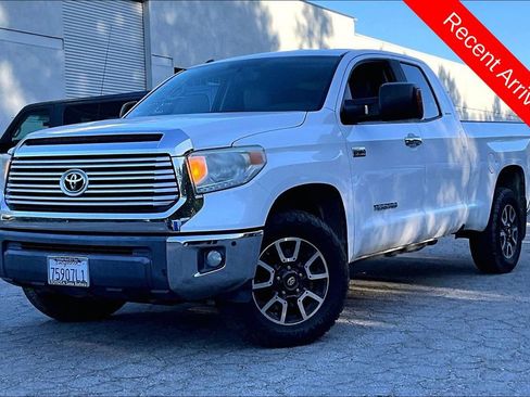 Used 2014 Toyota Tundra Limited w/ Limited Premium Package AWD/4WD image 3