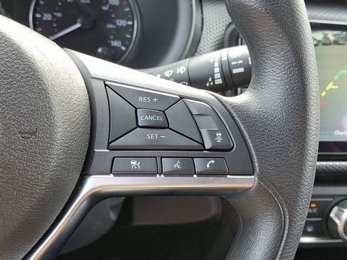 Certified 2024 Nissan Kicks SV image 24