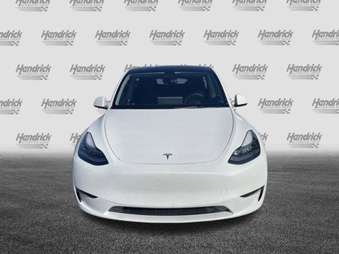Used 2021 Tesla Model Y Long Range image 3