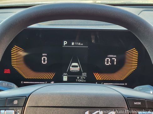 Used 2025 Kia K4 LXS image 15