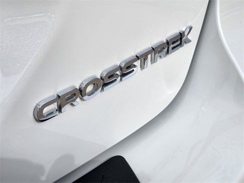 Certified 2025 Subaru Crosstrek 2.5i Limited w/ Crosstrek Mirror Package image 10