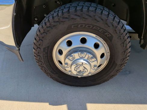 Used 2025 RAM 3500 Tradesman image 49