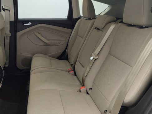 Used 2018 Ford Escape SE FWD image 18