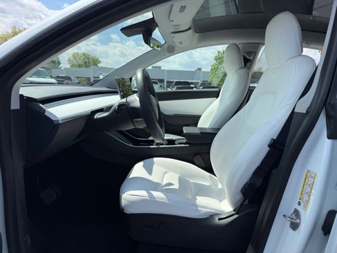 Used 2020 Tesla Model Y Long Range AWD/4WD image 24