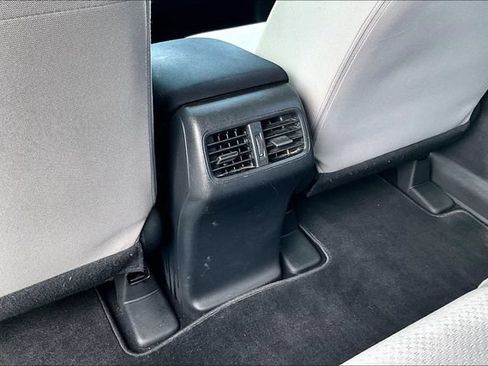 Used 2016 Honda CR-V SE image 32
